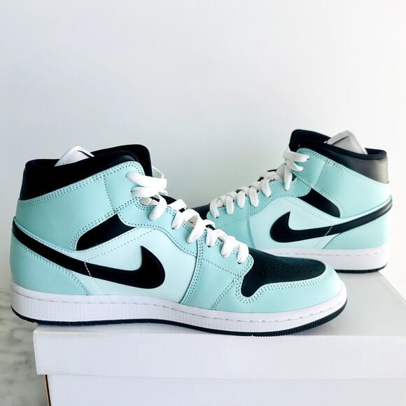 Nike Womens Air Jordan 1 Mid Light Dew/Teal Mint/Noir 12 NEW Unisex BQ6472-300 - Picture 9 of 12